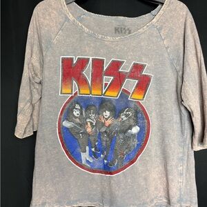 Kiss Gray and Red Long Sleeve Tee